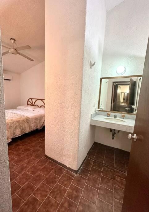 Departamento En Club Santiago Manzanillo Apartment Екстериор снимка