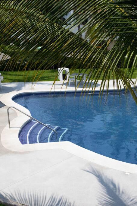 Departamento En Club Santiago Manzanillo Apartment Екстериор снимка